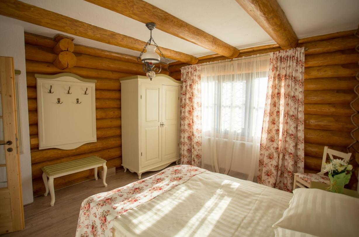 Conacul Maria Theresa Orlat Exterior foto